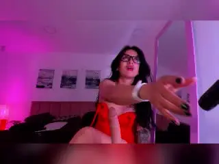 Xlovecam Sex Chat of ZarayFeet
