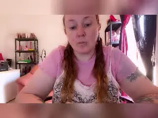 Xlovecam Live Sex Cam of GoddessKisica