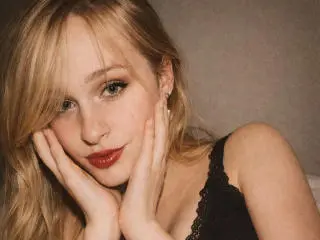 Xlovecam Best live sex cam show of FlyFreedom