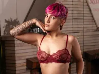 Xlovecam Live Sex of DannyRouds