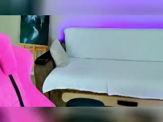 Xlovecam Free Live Porn of ShawtyMiaAndJack