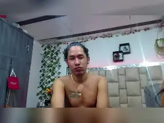 Xlovecam Best Webcam of MollyXDamiam