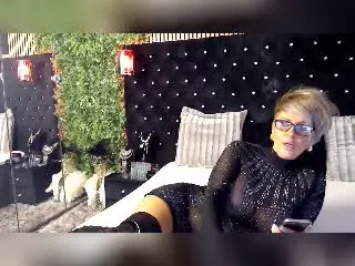 Xlovecam Nude Webcam of InanAIshtars